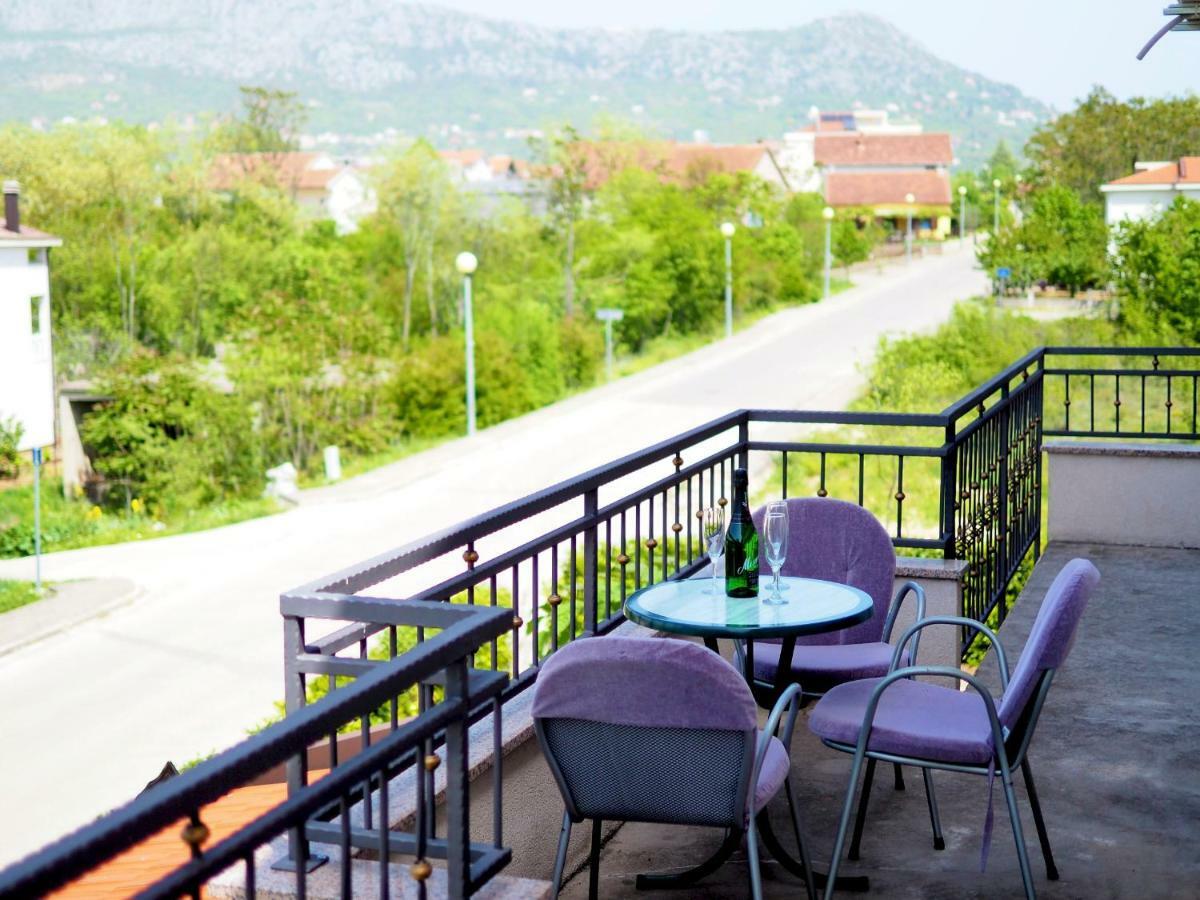Apartment Ivan-Experience 3 Bedrooms Ljubuski Exterior photo